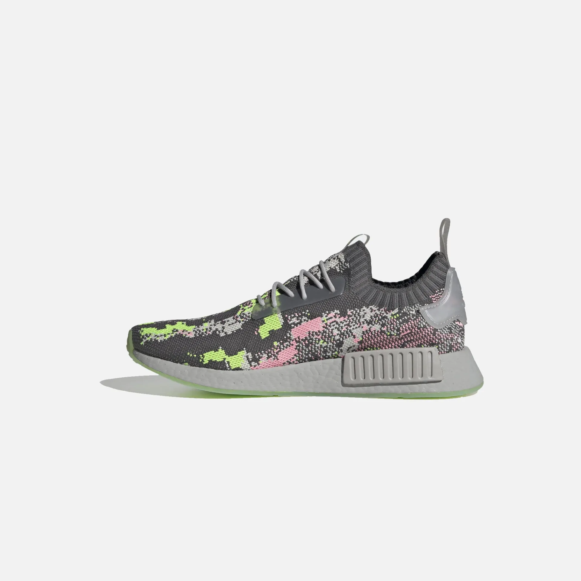 Adidas Originals | NMD_R1 PRIMEKNIT HYPER POP