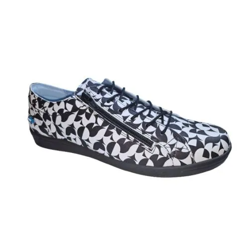 Aika Sneaker