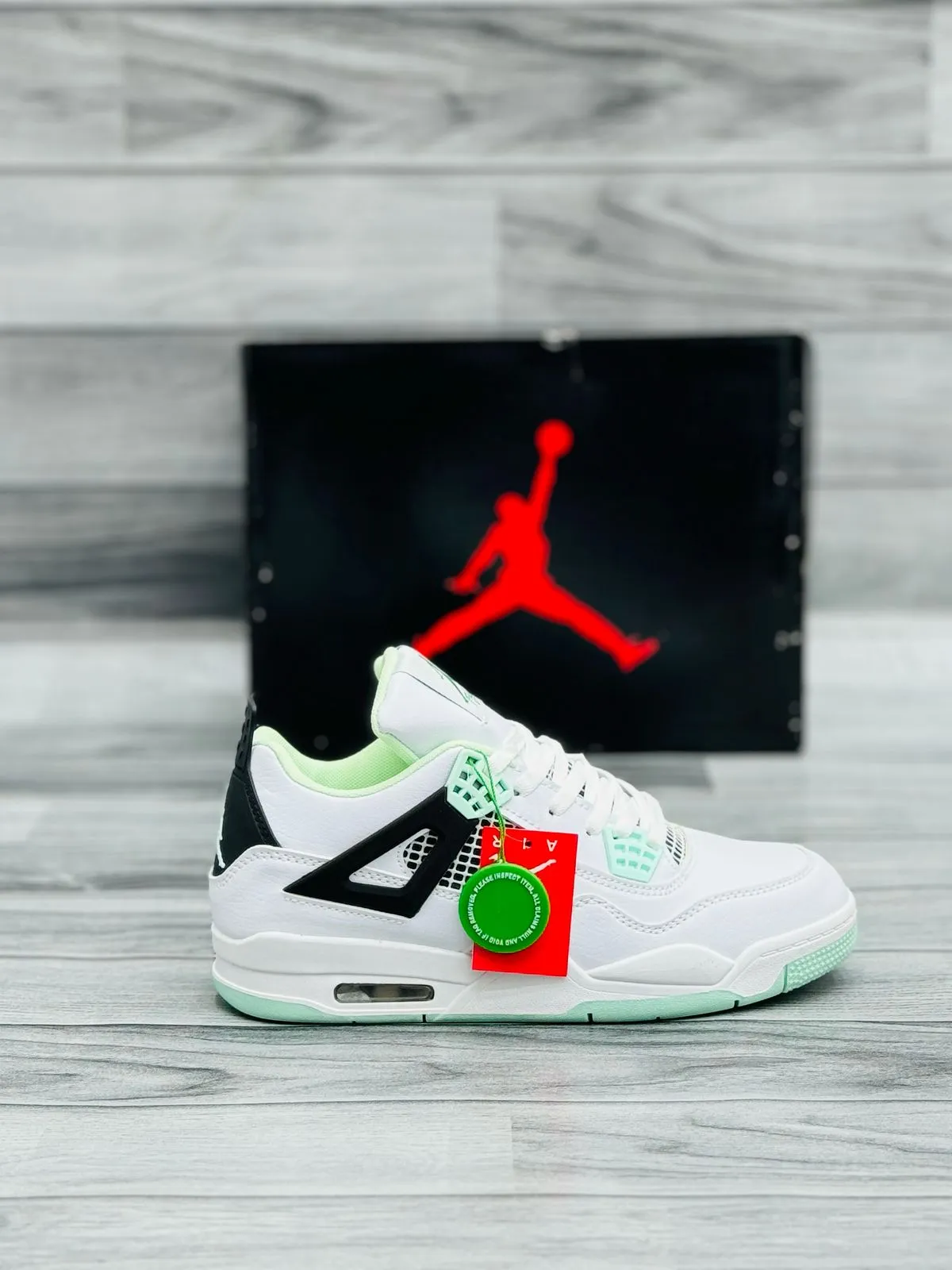 Air Jordan 4 Retro – White Mint Glow (Verified Authentic)